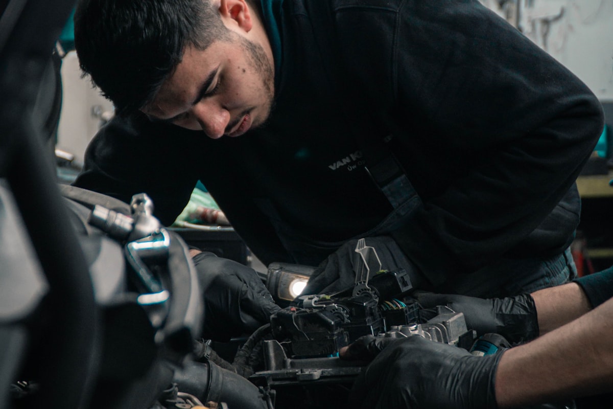 Fleet maintenance strategy and uptime optimization